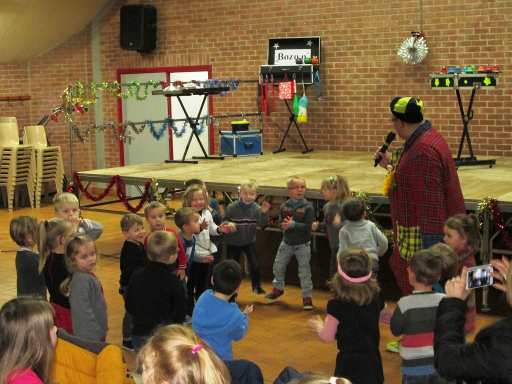 Spectacle et Goûter de Noël  (11)