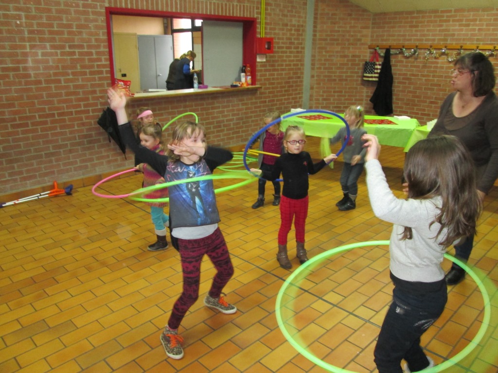 Spectacle et Goûter de Noël  (16)