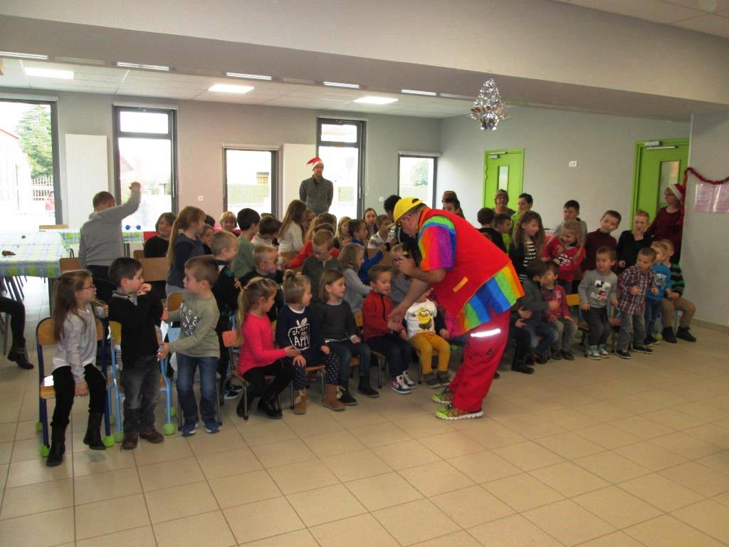 spectacle et goûter de Noël (8)